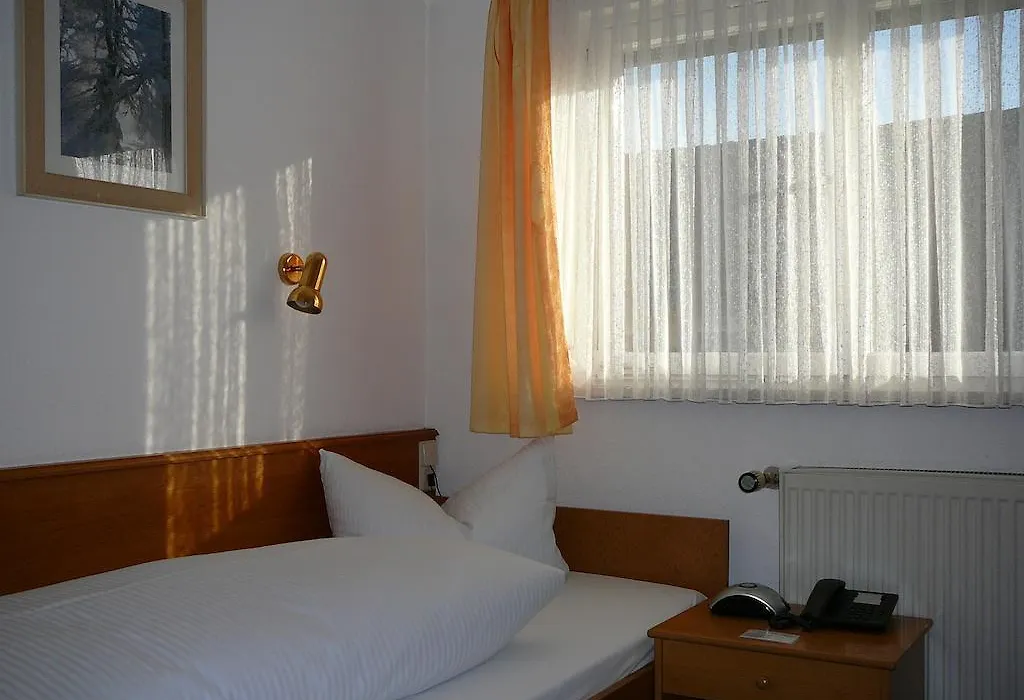 Hotel Garni Schmid-1